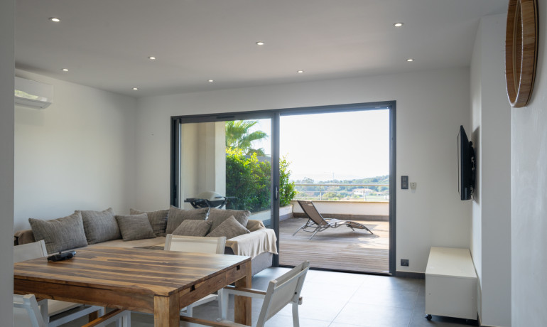 Ventes - Appartement T2 avec grande Terrasse 60 m2 - T2 - PORTICCIO/GROSSETO-PRUGNA